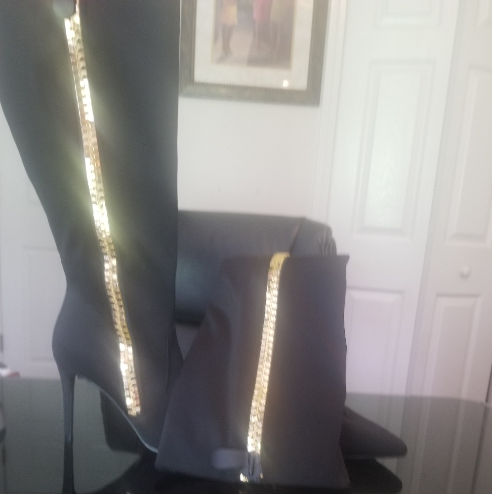New boots size 10